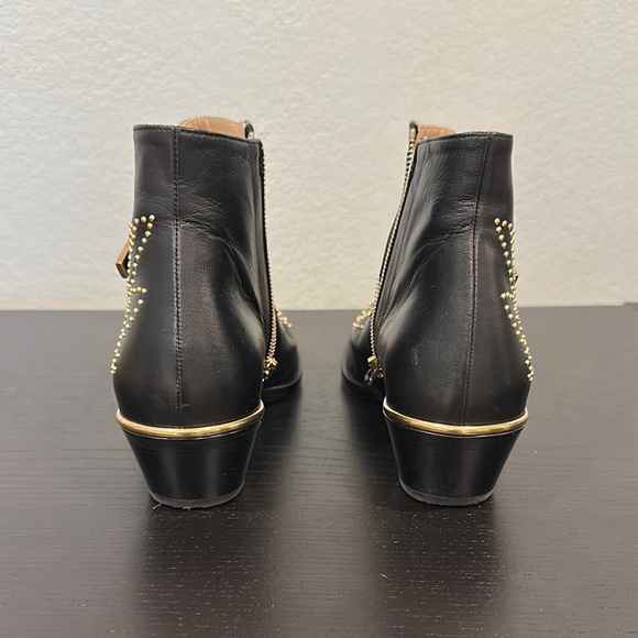 Chloe Susanna Studded Black/Gold Leather Ankle Boots - Size 38 - Picture 3 of 6